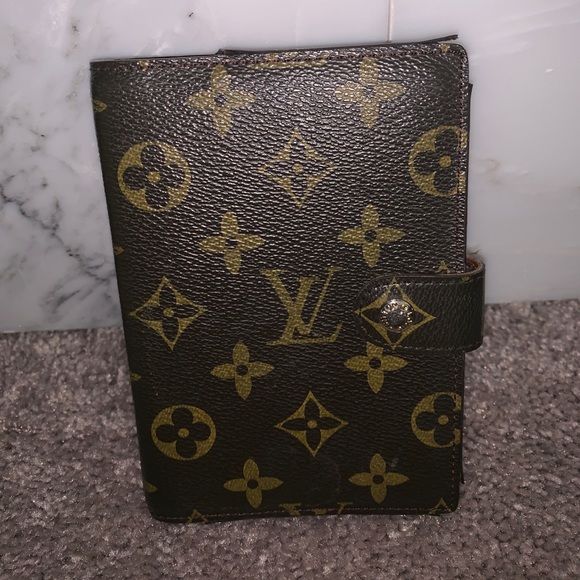 Louis Vuitton Handbags - Wallet/Planner Louis Vuitton